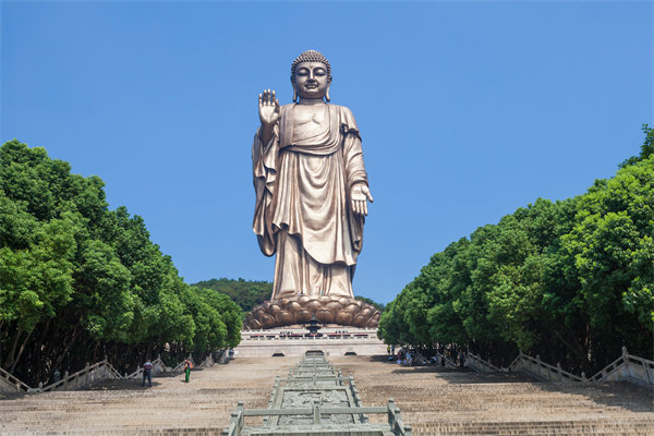 無(wú)錫戰(zhàn)略咨詢(xún)公司如何幫企業(yè)突破增長(zhǎng)瓶頸，實(shí)現(xiàn)逆勢(shì)突圍？