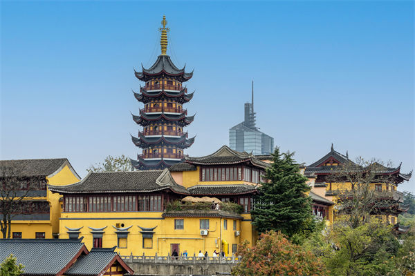 高薪招不來(lái)人，低薪留不住才，南京薪酬咨詢公司如何破解困局？