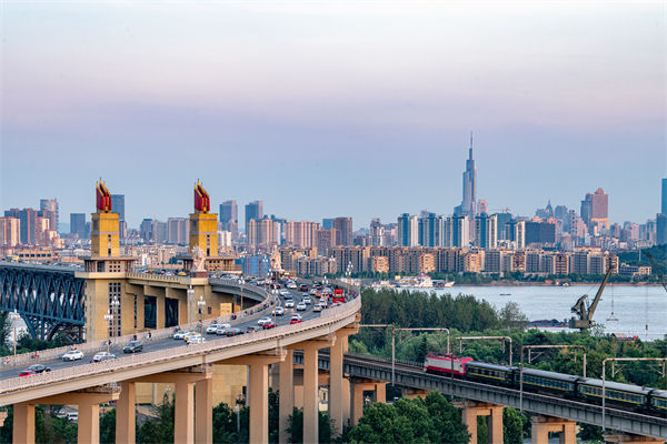 年度目標(biāo)總落空，南京年度經(jīng)營計(jì)劃咨詢公司如何精準(zhǔn)規(guī)劃增長路線？