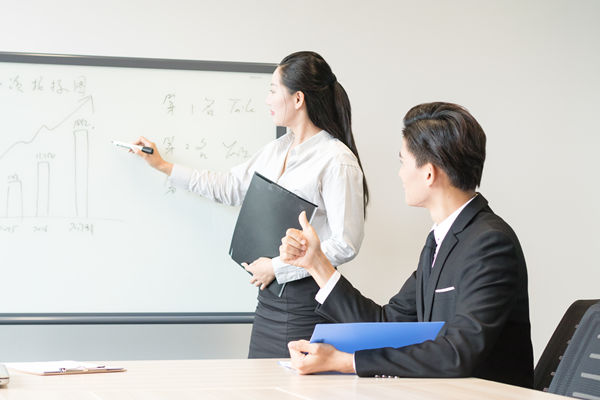 薪酬績效總難平衡，怎樣調(diào)整才能既控成本又激勵員工？