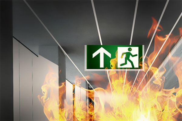山東化工廠爆炸后樓房僅剩框架，對制造業(yè)有何啟示？
