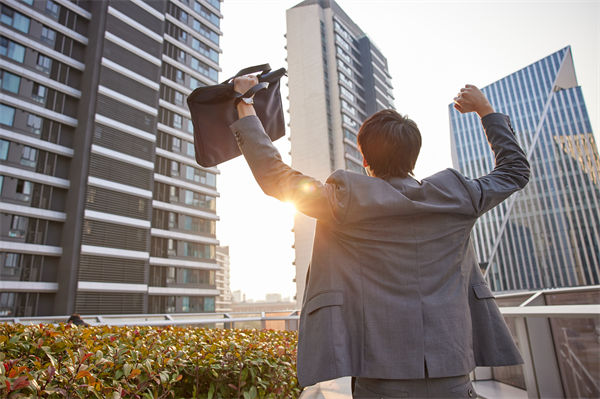 企業(yè)文化分析：為什么越來越多年輕人愛上丑娃娃？