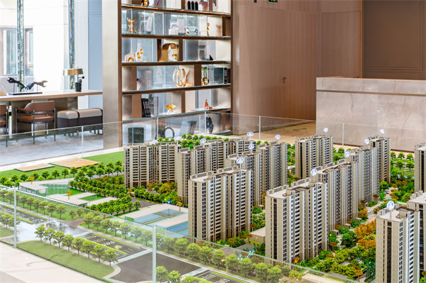 買房爛尾法院判退房退款不還房貸，關(guān)聯(lián)企業(yè)戰(zhàn)略啟示